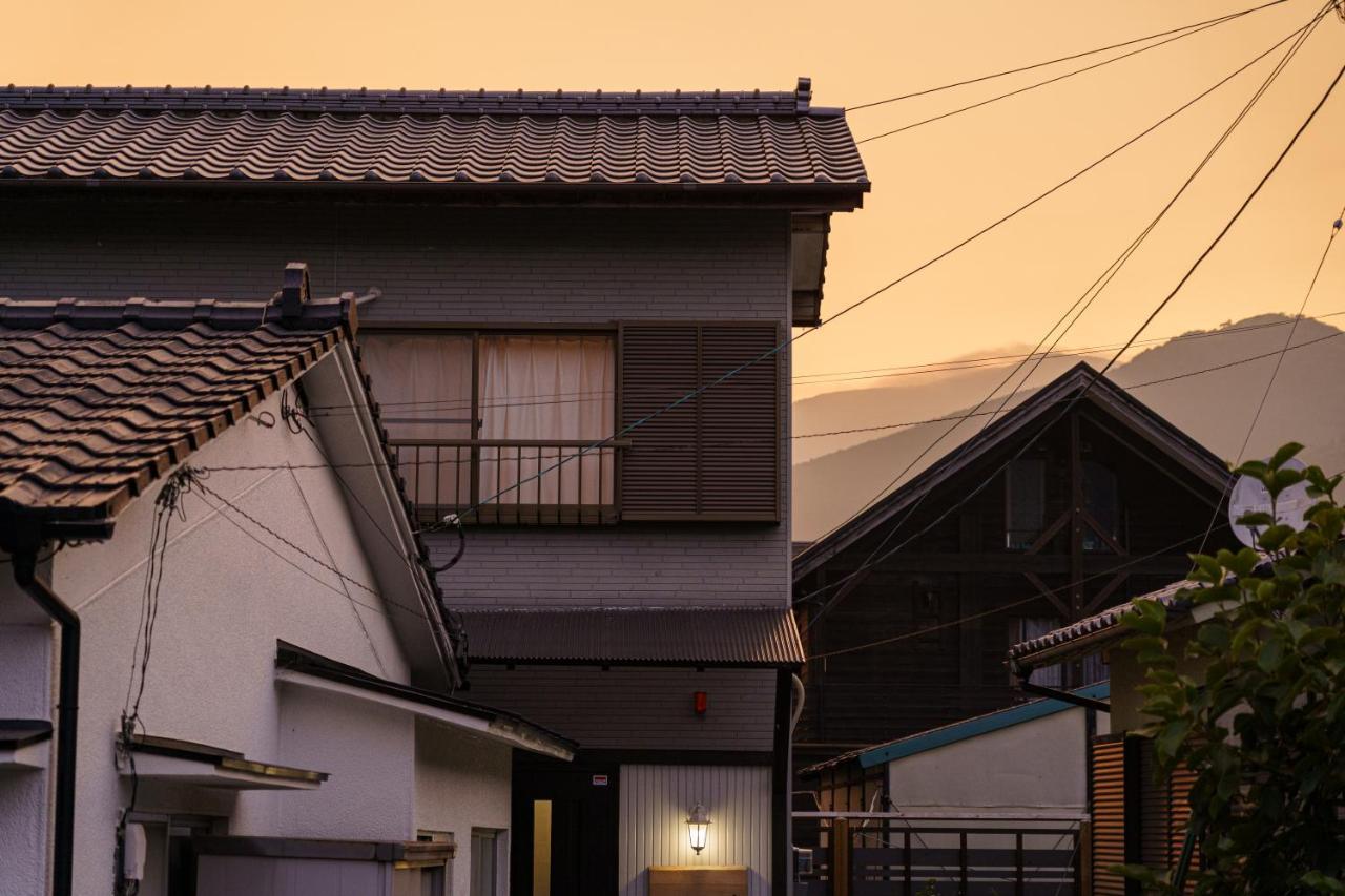 Yufu-No-Yu Shiki Iyashi Villa Exterior photo